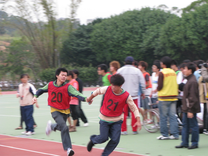 2009 校慶運動會大隊接力圖片