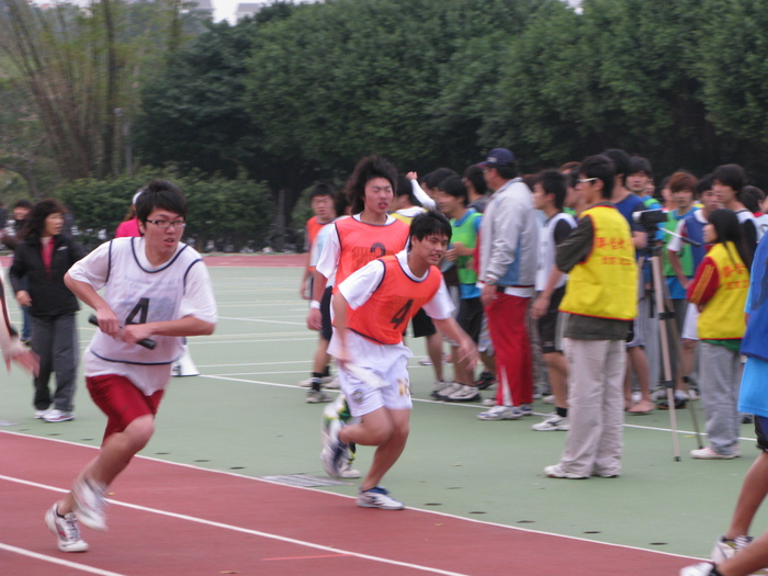 2009 校慶運動會大隊接力圖片